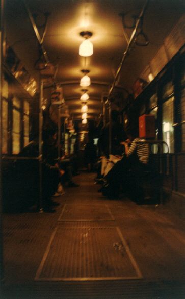 Interior de un viejo tranvía
